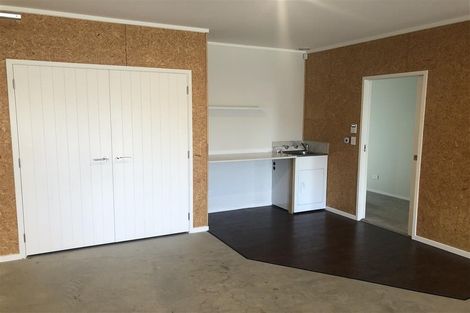 Photo of property in 13 Kilsby Place, Levin, 5510