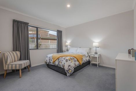 Photo of property in 11 Colorado Crescent, Milson, Palmerston North, 4414