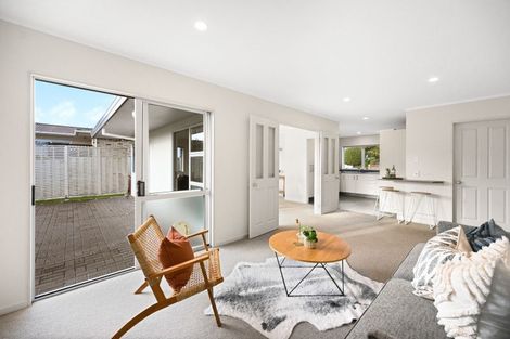 Photo of property in 34 Macmurdo Avenue, Glenview, Hamilton, 3206