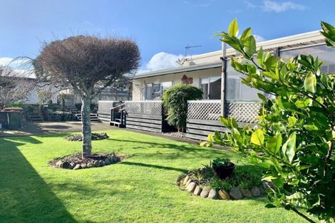 Photo of property in 12 Sarten Street, Waitara, 4320