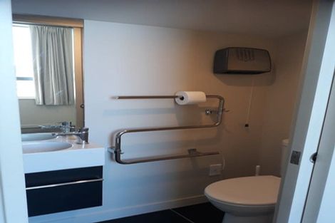 Photo of property in 9/2 Stone Street, Miramar, Wellington, 6022