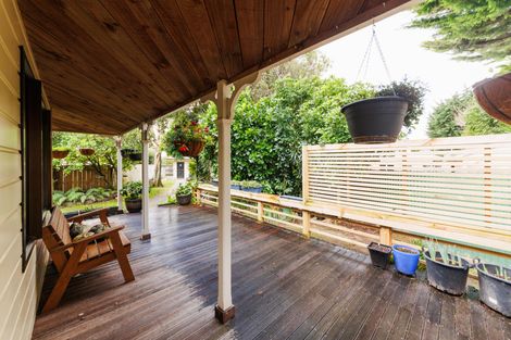 Photo of property in 14a York Place, Awapuni, Palmerston North, 4412
