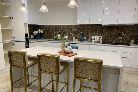 Photo of property in 4223c Great North Road, Glendene, Auckland, 0602