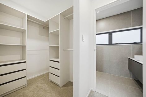 Photo of property in 10b Neptune Avenue, Beach Haven, Auckland, 0626
