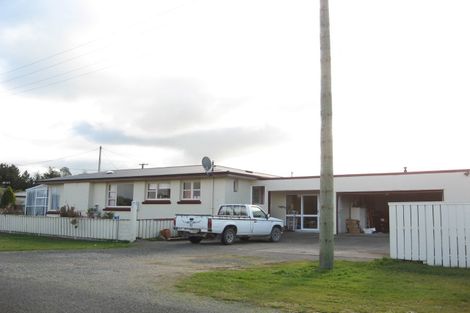 Photo of property in 1 Robert Street, Otatara, Invercargill, 9879