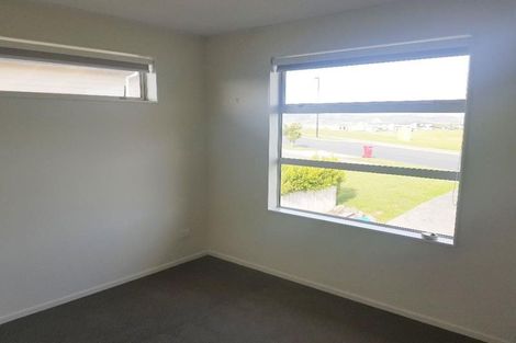 Photo of property in 12 Butler Stoney Crescent, Silverdale, 0932