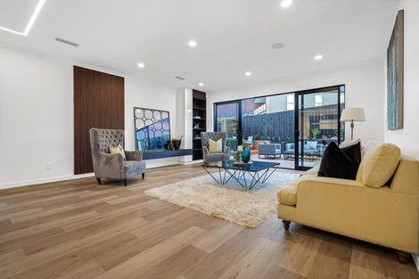 Photo of property in 10 Kotuitui Drive, Wainui, 0992