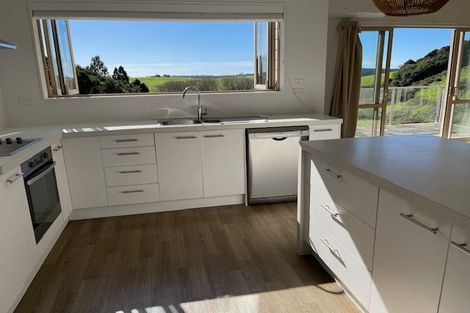 Photo of property in 65b Lake Road, Te Arai, Wellsford, 0975