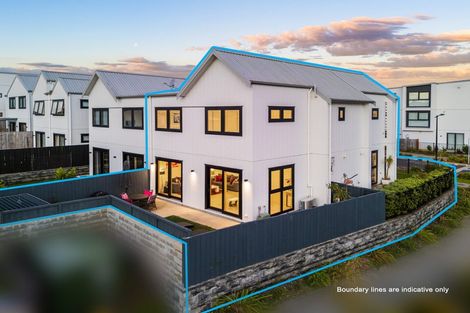 Photo of property in 28 Whakanoho Road, Westgate, Auckland, 0814