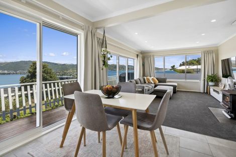 Photo of property in 10 Inlet View, Titahi Bay, Porirua, 5022