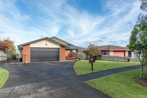 Photo of property in 5 Silhouette Way, Western Heights, Hamilton, 3200
