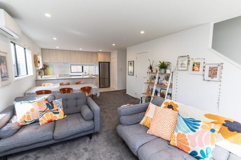 Photo of property in 7 Oliver Place, Trentham, Upper Hutt, 5018