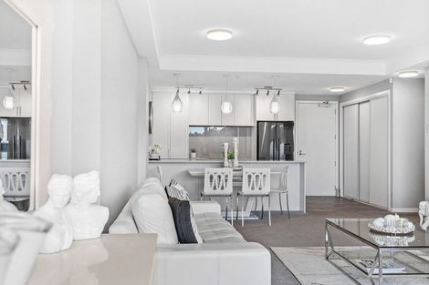 Photo of property in 170 Landmark Terrace, Orewa, 0931