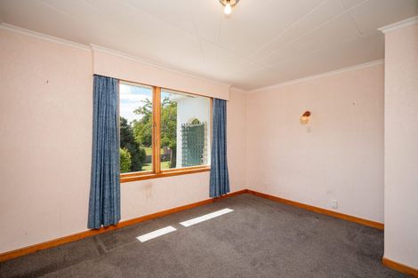 Photo of property in 33 Bay View Road, Woodend, Invercargill, 9877