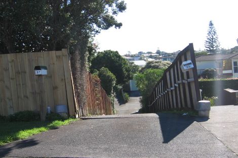 Photo of property in 35 Bodi Place, Te Atatu South, Auckland, 0610