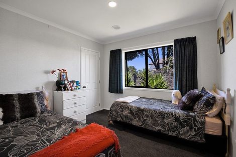 Photo of property in 36 Camberwell Road, Hawera, 4610