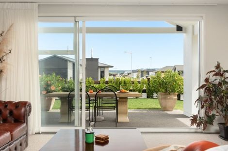 Photo of property in 62 Penetaka Heights, Pyes Pa, Tauranga, 3112