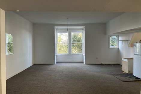 Photo of property in 70 Fairlie Terrace, Kelburn, Wellington, 6021