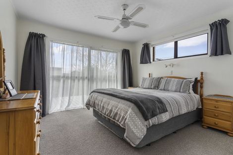 Photo of property in 207 Weka Street, Whangamata, 3620