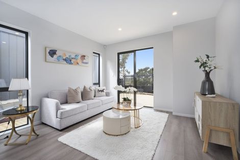 Photo of property in 35 Puhikawa Street, Massey, 0614