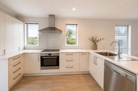 Photo of property in 2/21 Arawa Street, Shirley, Christchurch, 8013