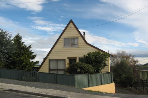 Photo of property in 27 Pakefield Street, Balclutha, 9230