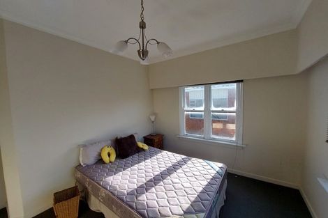 Photo of property in 5c Pendarves Street, New Plymouth, 4310