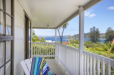 Photo of property in 51 Grand View Road, Leigh, 0985