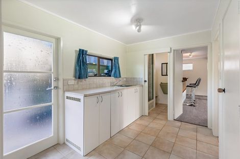 Photo of property in 16 Cockle Place, Stillwater, Silverdale, 0993