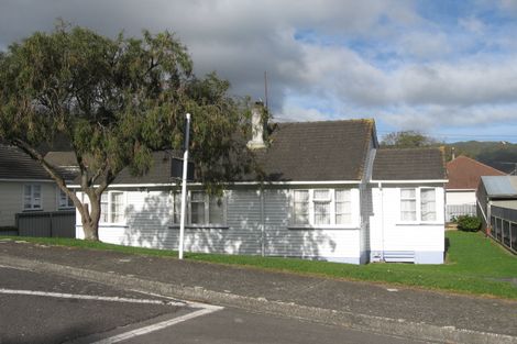 Photo of property in 88 Kowhai Street, Naenae, Lower Hutt, 5011