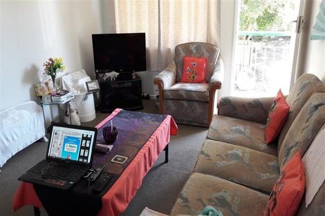 Photo of property in 3/66 Astley Avenue, New Lynn, Auckland, 0600