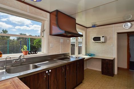 Photo of property in 33 Gloucester Street, Takaro, Palmerston North, 4412