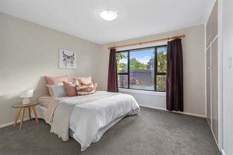 Photo of property in 39 Woodbury Street, Avonhead, Christchurch, 8042
