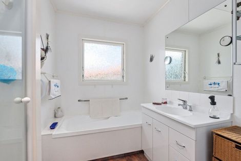 Photo of property in 35 Challinor Street, Pukete, Hamilton, 3200