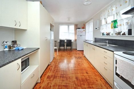 Photo of property in 14 Harper Street, Papakura, 2110