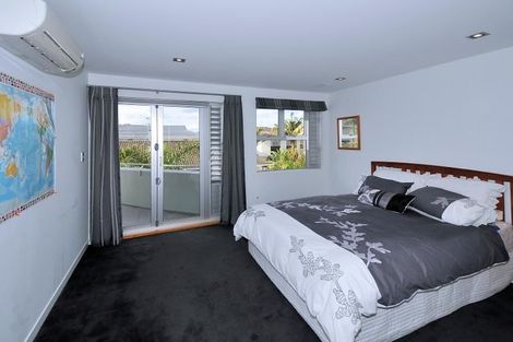 Photo of property in 7 Ellice Road, Totara Vale, Auckland, 0629