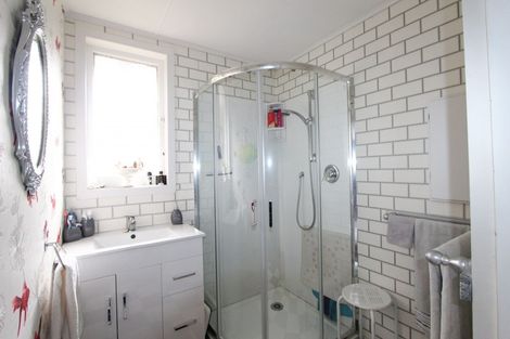 Photo of property in 93 Tyndall Street, Pahiatua, 4910