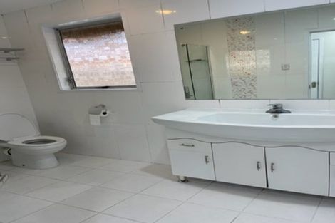 Photo of property in 31 Sequoia Place, Sunnynook, Auckland, 0620