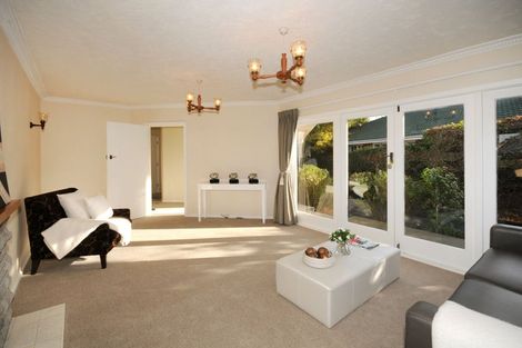 Photo of property in 44 Whitby Street, Burnside, Christchurch, 8053