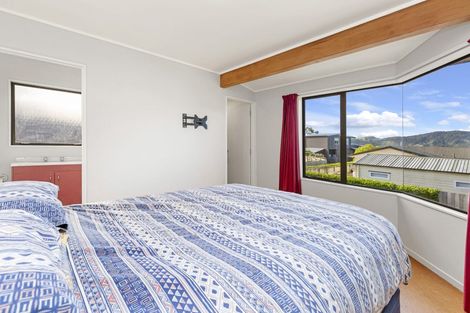 Photo of property in 50 Lorenzen Bay Road, Raglan, 3225