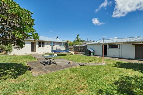 Photo of property in 33 Gloucester Street, Takaro, Palmerston North, 4412