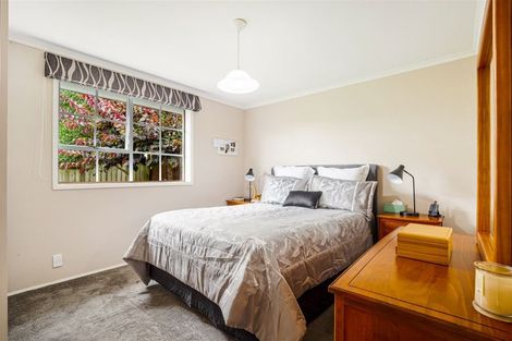 Photo of property in 4/26a Sunnynook Road, Sunnynook, Auckland, 0620