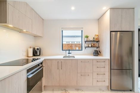 Photo of property in 3/123 Cambridge Terrace, Fairfield, Lower Hutt, 5011