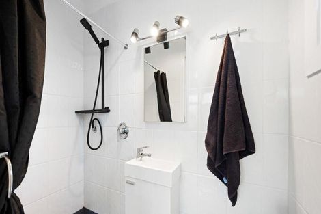 Photo of property in 73 Keepa Road, Coastlands, Whakatane, 3191