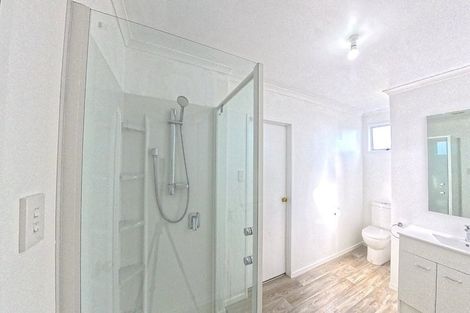 Photo of property in 1 Dresdan Court, Hokowhitu, Palmerston North, 4410