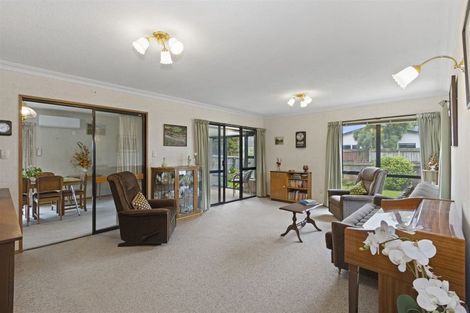 Photo of property in 3/323 Greers Road, Bishopdale, Christchurch, 8053