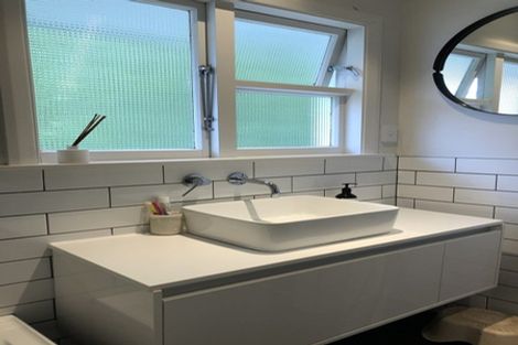 Photo of property in 8 Burgess Street, Sumner, Christchurch, 8081