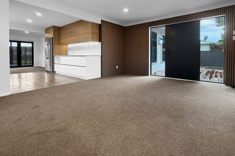 Photo of property in 19 Gardener Street, Levin, 5510
