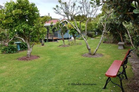 Photo of property in 43 Pahi Road, Paparoa, 0571
