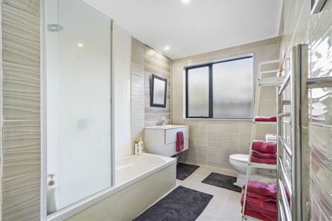 Photo of property in 68 Endeavour Avenue, Flagstaff, Hamilton, 3210